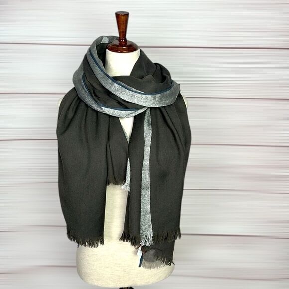 NWOT Echo Large Blanket Scarf Wool Blend Dark Army Green with Silver Trim 74x38” - Picture 4 of 8